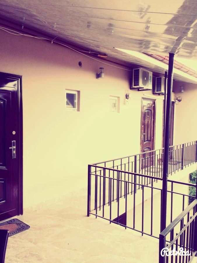 Aparthotel My Home Batumi Bagian luar foto