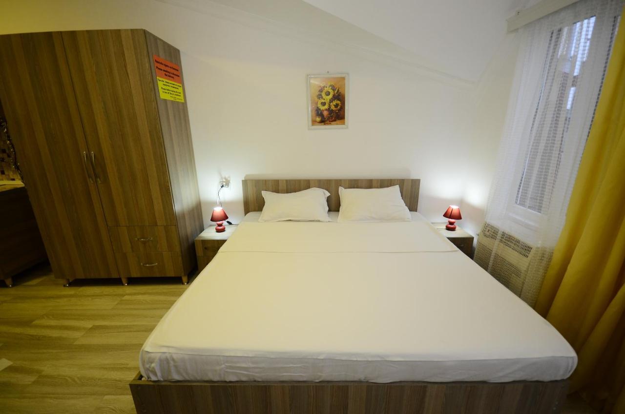 Aparthotel My Home Batumi Bagian luar foto