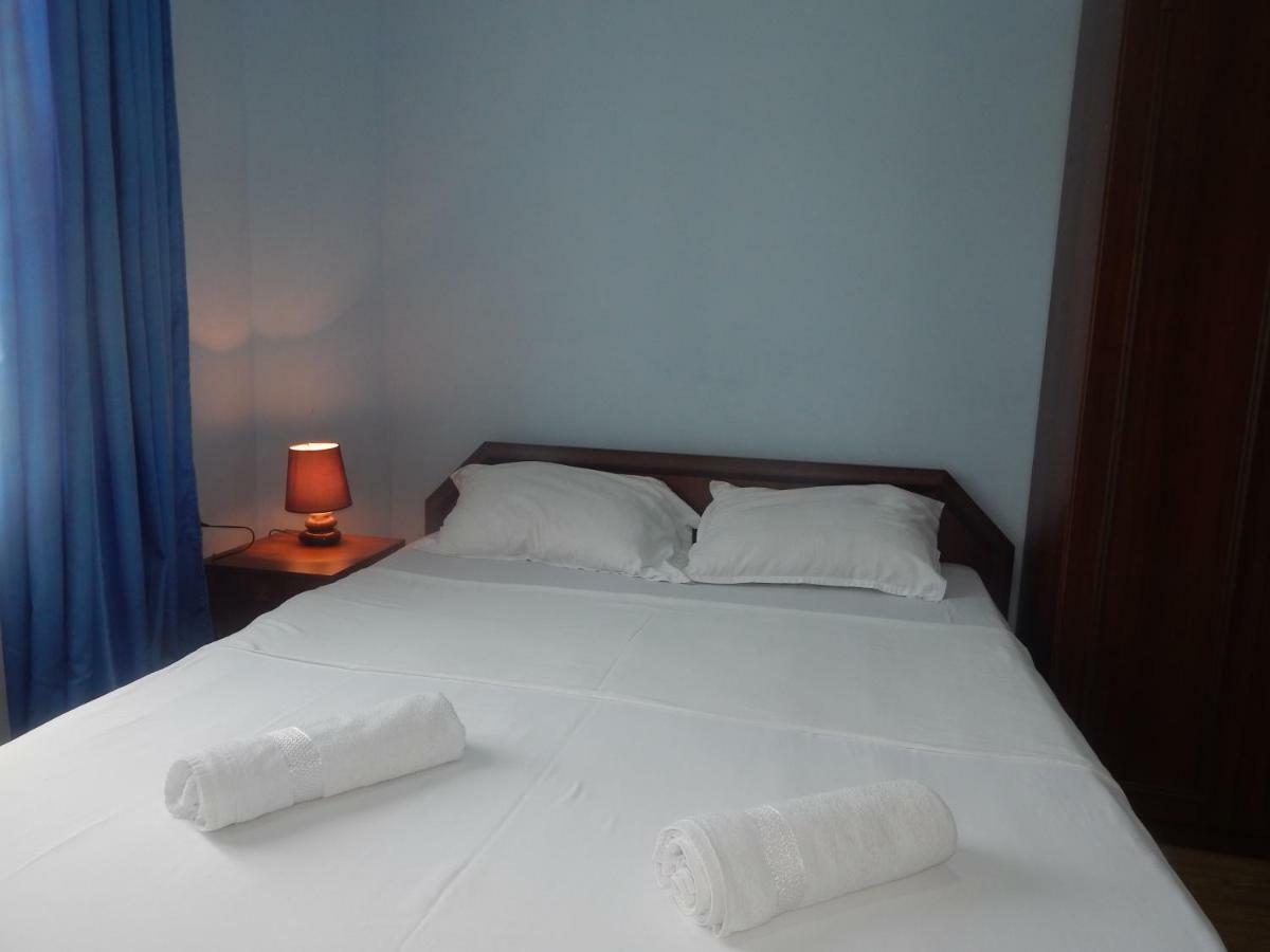 Aparthotel My Home Batumi Bagian luar foto